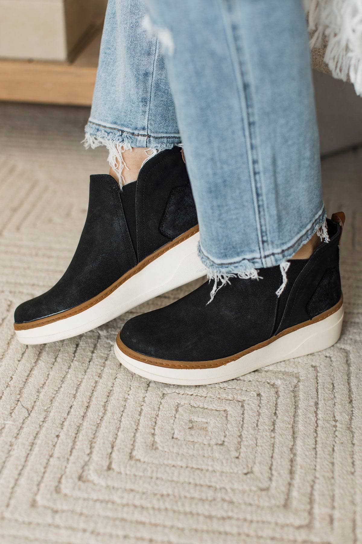 Blowfish Charming Wedge Sneakers- Black - Image 5